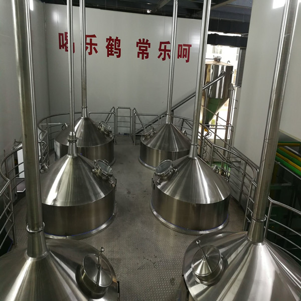 陕西西安乐鹤精酿2000L啤酒厂项目